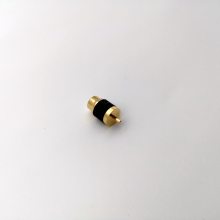 彈簧針磁性充電接口與傳統(tǒng)插拔接口的優(yōu)缺點(diǎn)比較(圖1)